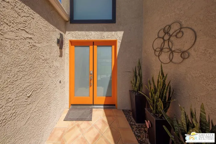 Double Door Entry