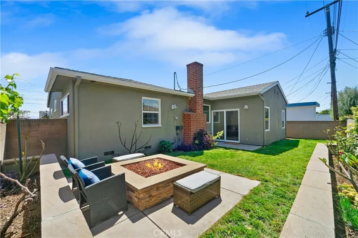 3901 W 185th Street, Torrance, California 90504
