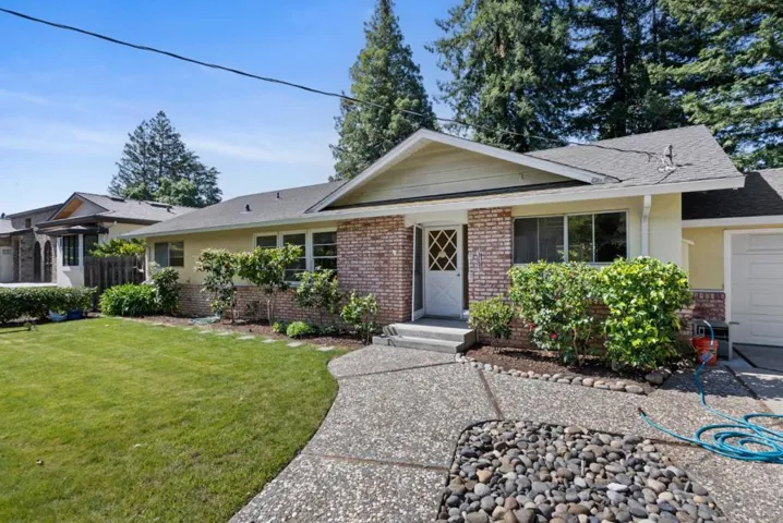 4058 Laguna Way, Palo Alto, California 94306