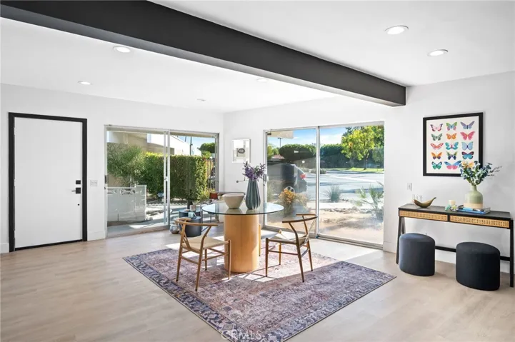 2033 E Ramon Road 22, Palm Springs, California 92264