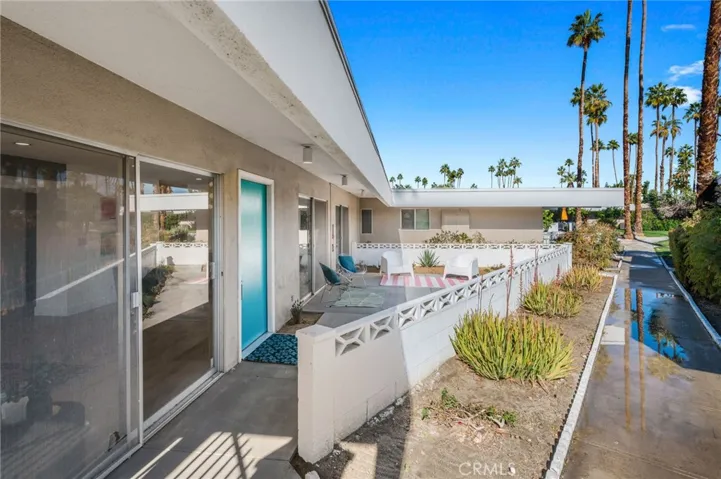 2033 E Ramon Road 22, Palm Springs, California 92264