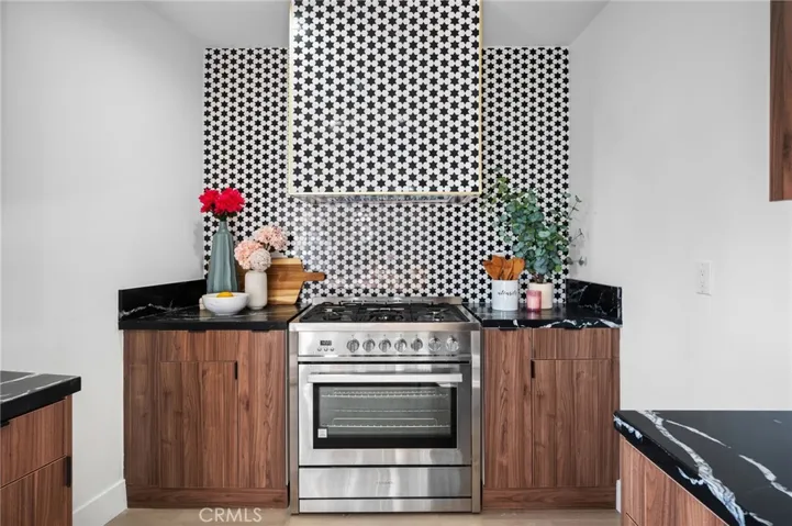 2033 E Ramon Road 22, Palm Springs, California 92264