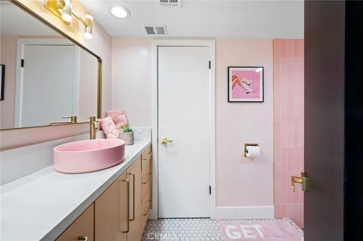 2033 E Ramon Road 22, Palm Springs, California 92264