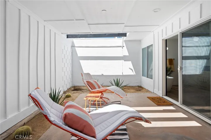 2033 E Ramon Road 22, Palm Springs, California 92264