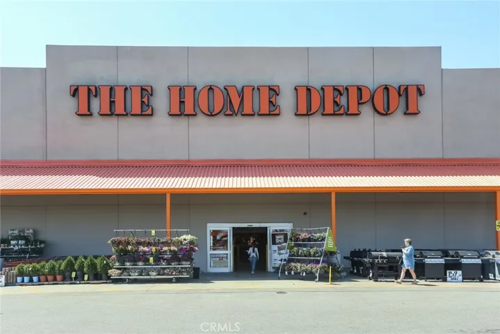 Local hardware store has all your move-in needs, nearby.