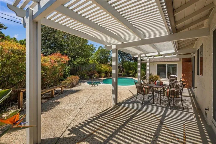 19744 Charters Avenue, Saratoga, California 95070