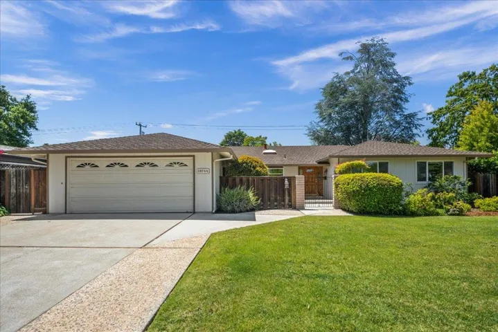 19744 Charters Avenue, Saratoga, California 95070