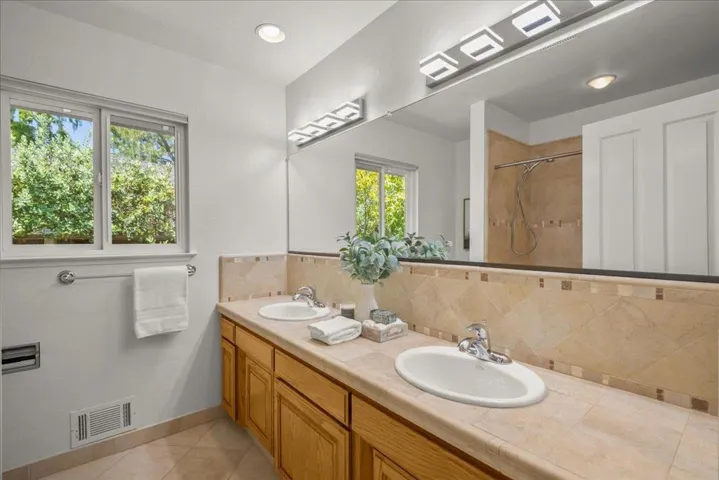 19744 Charters Avenue, Saratoga, California 95070