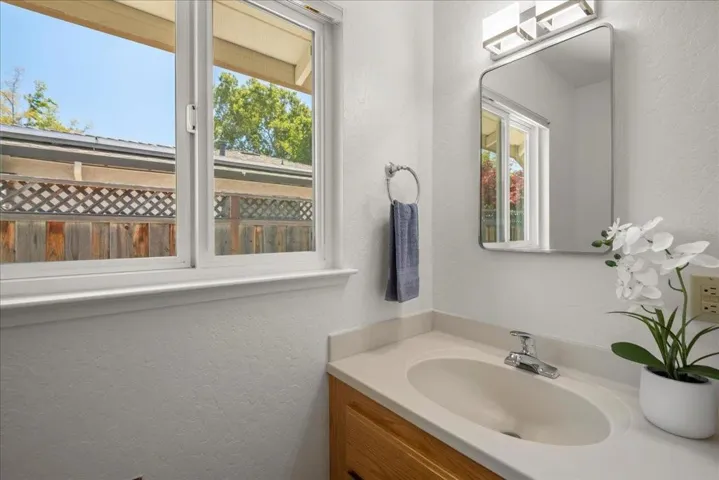 19744 Charters Avenue, Saratoga, California 95070