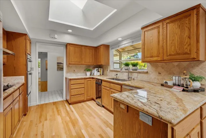 19744 Charters Avenue, Saratoga, California 95070