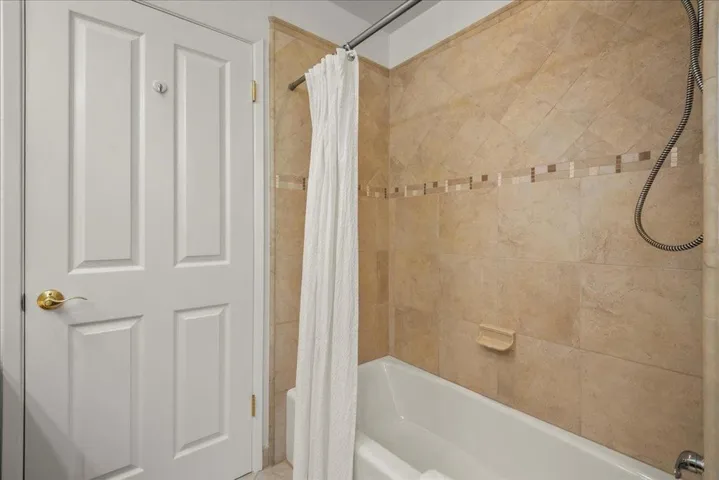 19744 Charters Avenue, Saratoga, California 95070