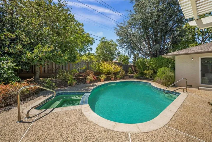 19744 Charters Avenue, Saratoga, California 95070