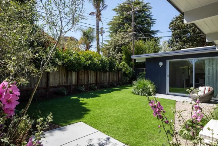2104 Edgewood Drive, Palo Alto, California 94303
