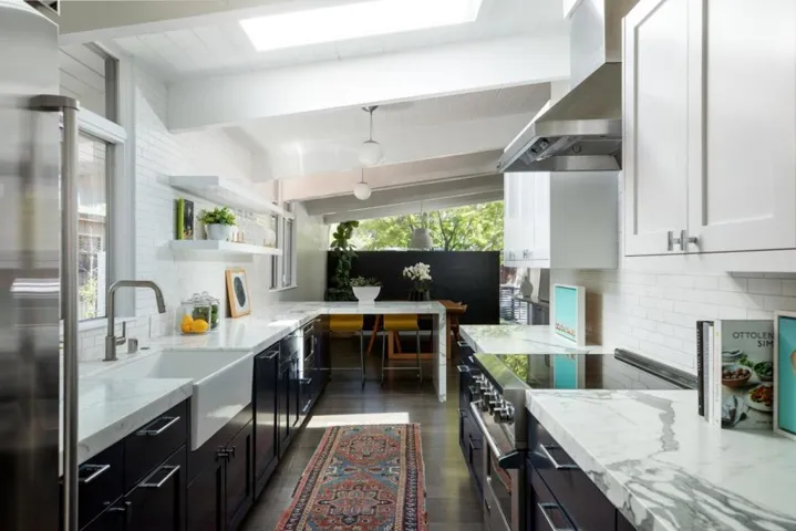 2104 Edgewood Drive, Palo Alto, California 94303