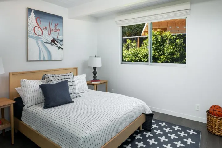 2104 Edgewood Drive, Palo Alto, California 94303