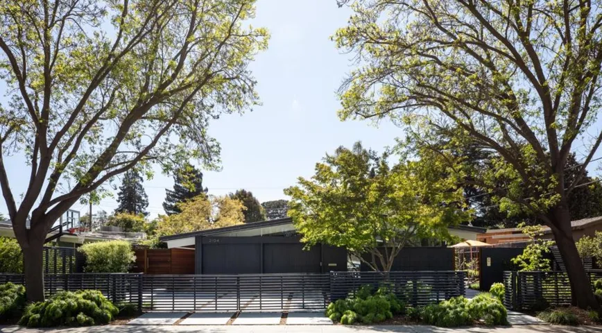 2104 Edgewood Drive, Palo Alto, California 94303