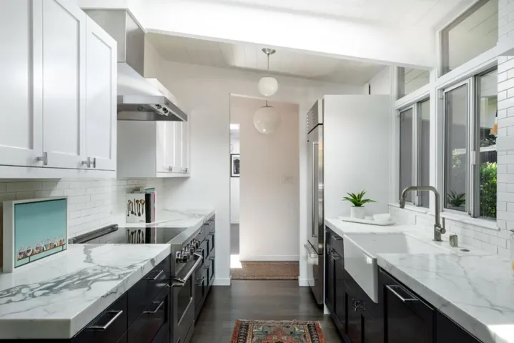 2104 Edgewood Drive, Palo Alto, California 94303