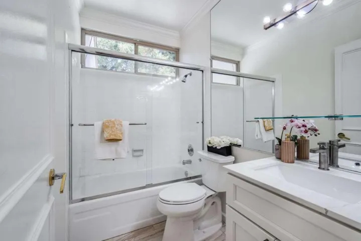 104 Greenmeadow Way, Palo Alto, California 94306