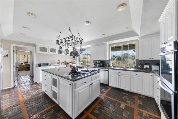 2635 Jalna Lane, Fallbrook, California 92028