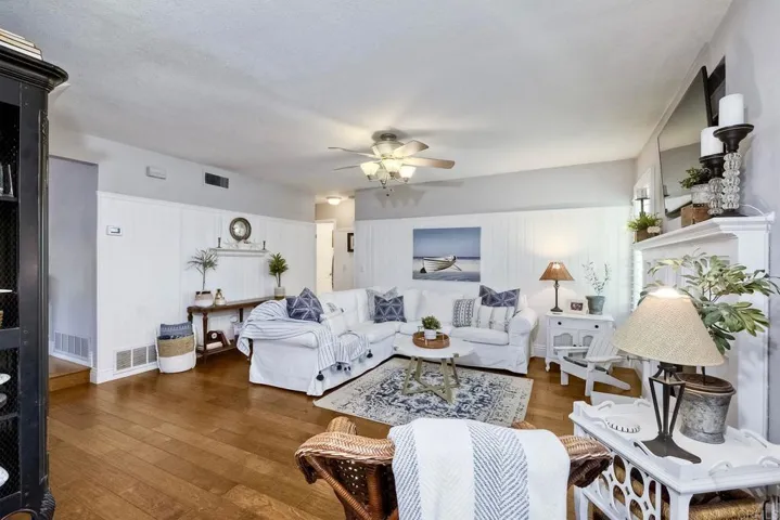 2708 York Road, Carlsbad, California 92010