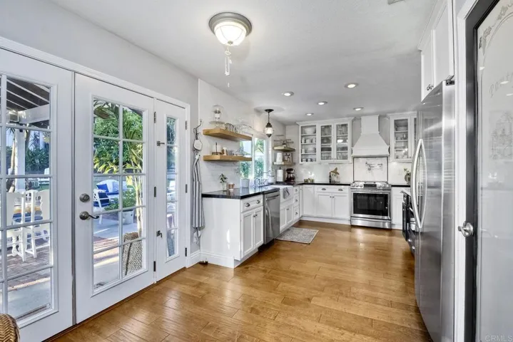2708 York Road, Carlsbad, California 92010