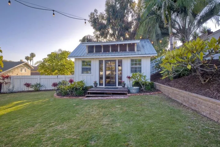 2708 York Road, Carlsbad, California 92010