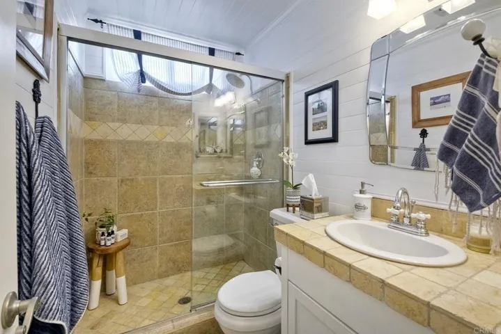 2708 York Road, Carlsbad, California 92010
