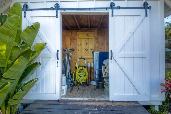 2708 York Road, Carlsbad, California 92010