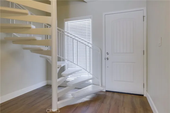 142 W Escalones 7, San Clemente, California 92672