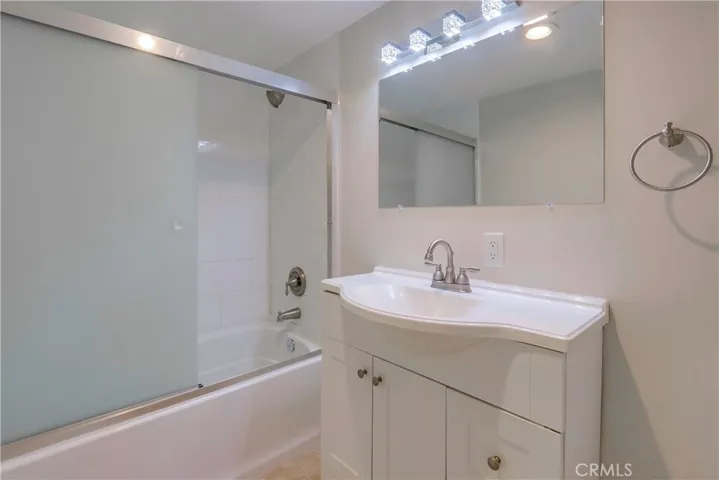 142 W Escalones 7, San Clemente, California 92672