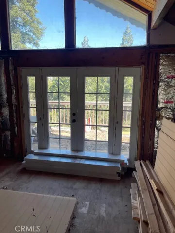 1055 Fiden Court, Crestline, California 92325