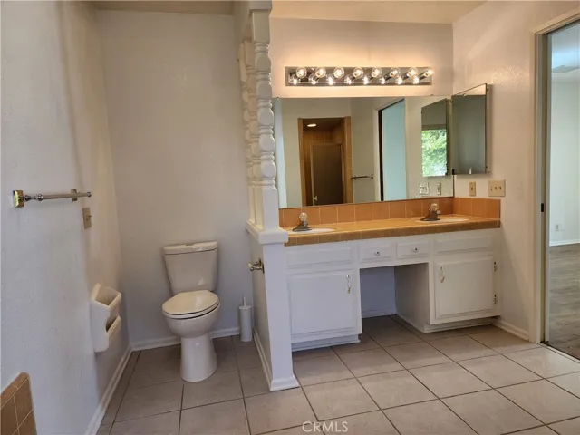20360 Eyota Road, Apple Valley, California 92308