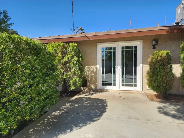 20360 Eyota Road, Apple Valley, California 92308