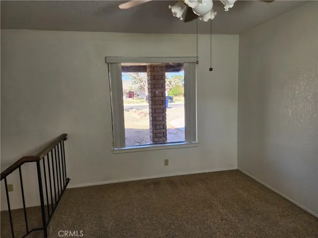 20360 Eyota Road, Apple Valley, California 92308