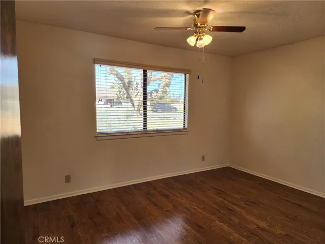 20360 Eyota Road, Apple Valley, California 92308