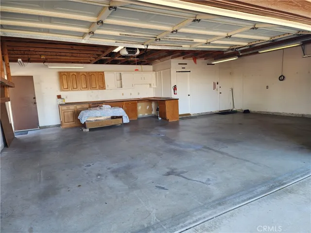 20360 Eyota Road, Apple Valley, California 92308