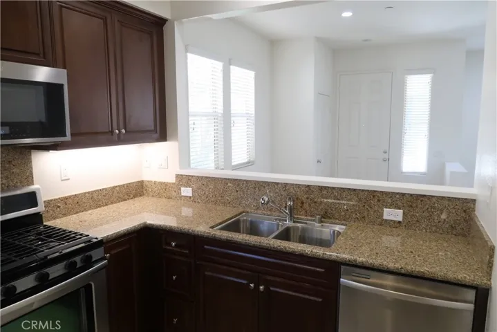 76 Hedge Bloom, Irvine, California 92618