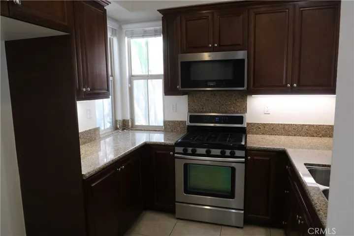 76 Hedge Bloom, Irvine, California 92618