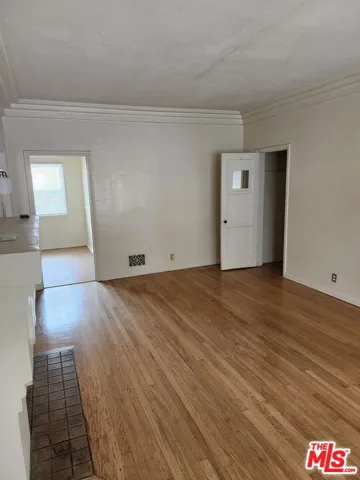 4180 Garthwaite Avenue, Los Angeles, California 90008