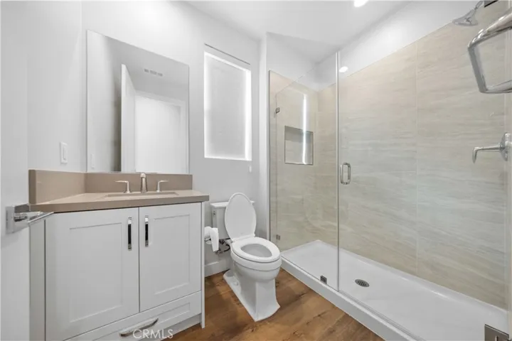 120 Pin Lane, Lake Forest, California 92630