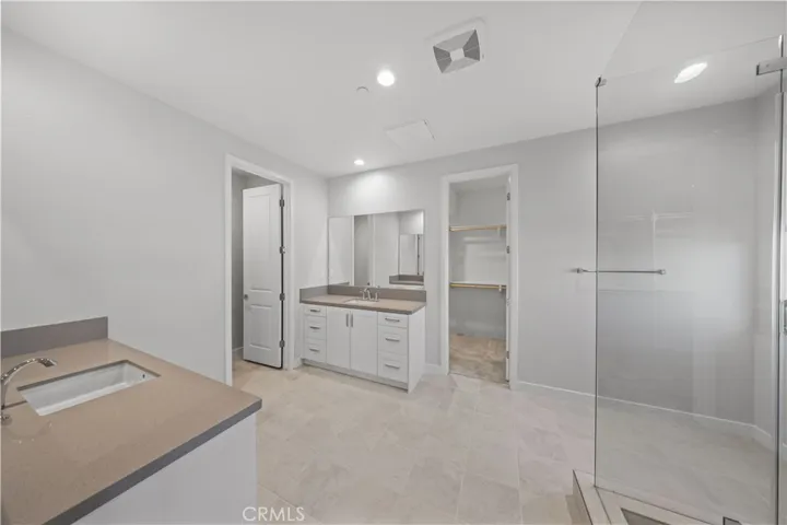 120 Pin Lane, Lake Forest, California 92630