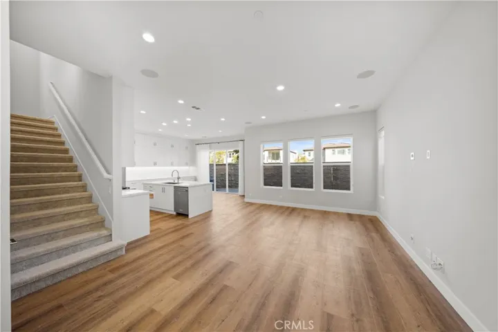 120 Pin Lane, Lake Forest, California 92630