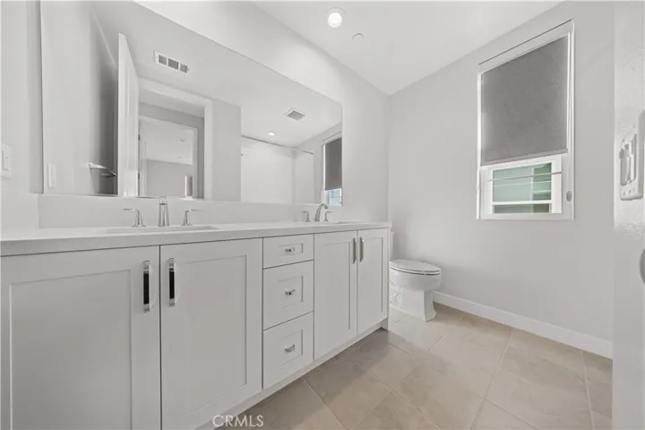 120 Pin Lane, Lake Forest, California 92630