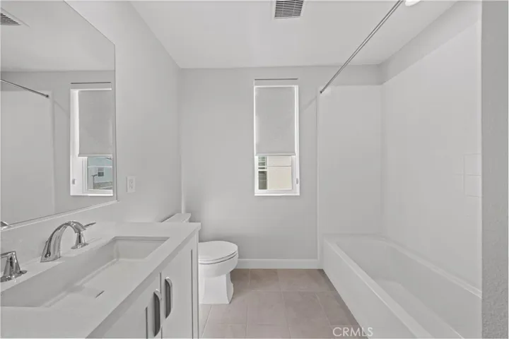 120 Pin Lane, Lake Forest, California 92630
