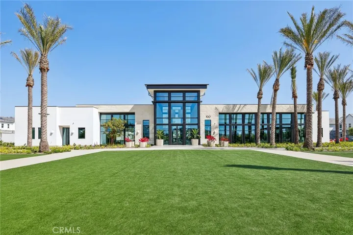 100 Amber Oak, Lake Forest, California 92630