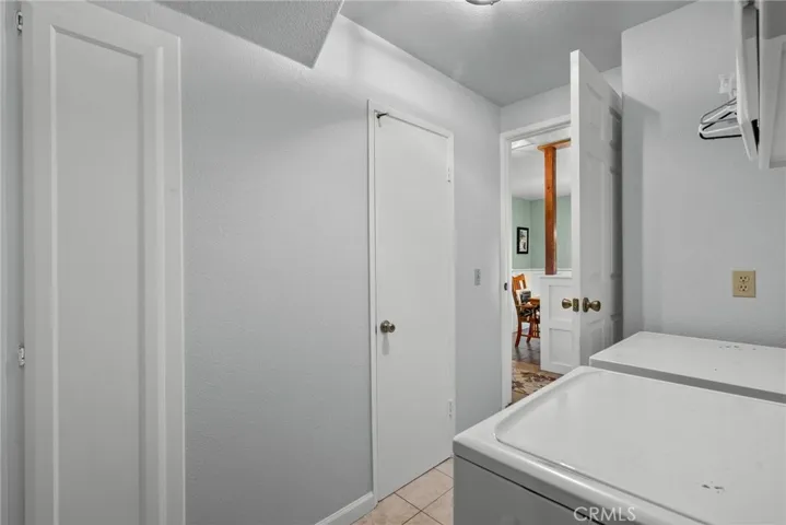 13266 Littlehorn Road, Lake Hughes, California 93532