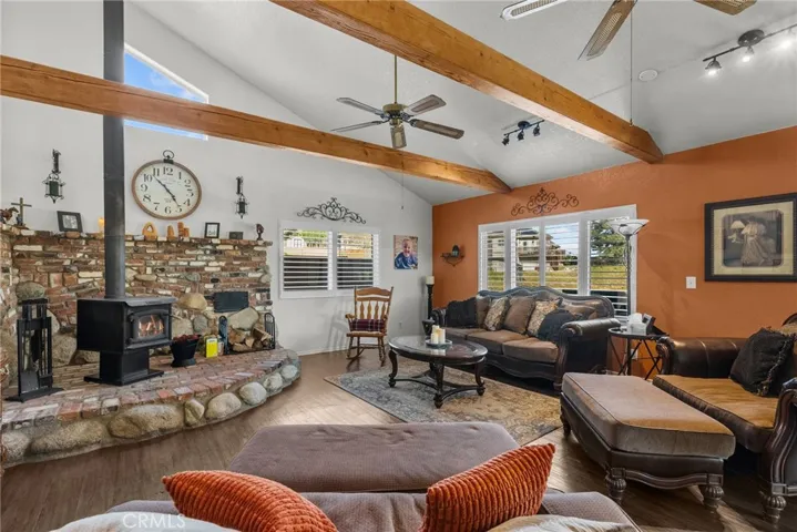 13266 Littlehorn Road, Lake Hughes, California 93532
