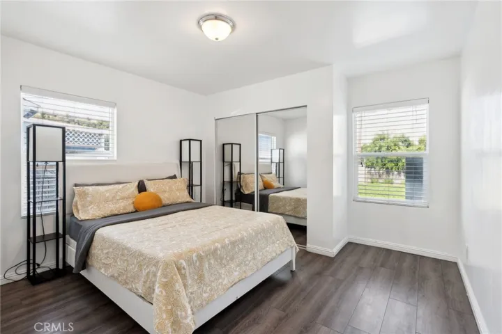 6010 8th Avenue, Los Angeles, California 90043