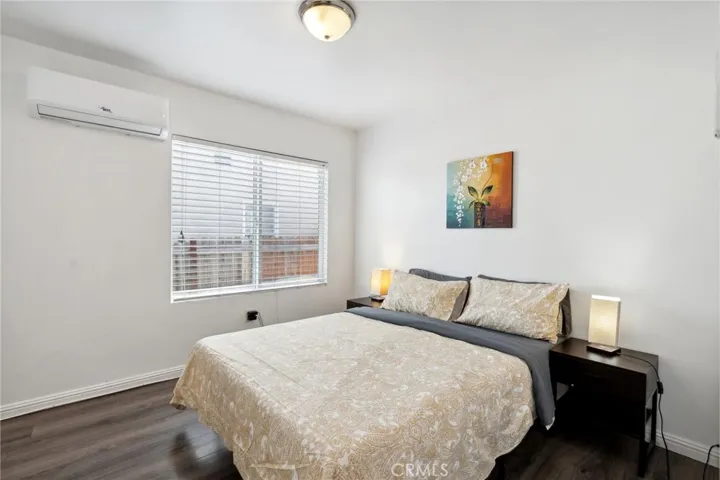 6010 8th Avenue, Los Angeles, California 90043