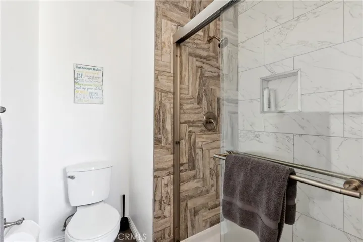 6010 8th Avenue, Los Angeles, California 90043